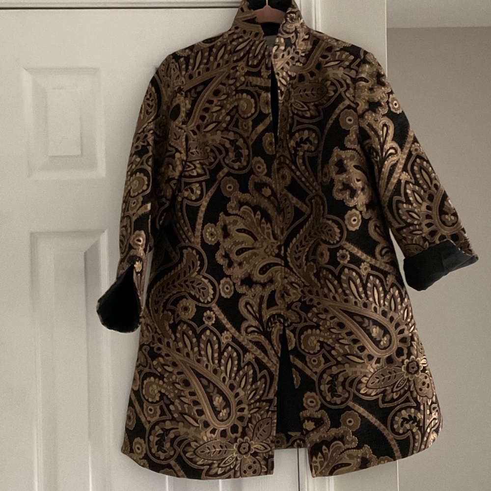 Elegant Black and Gold Paisley Coat by Chico’s Travelers